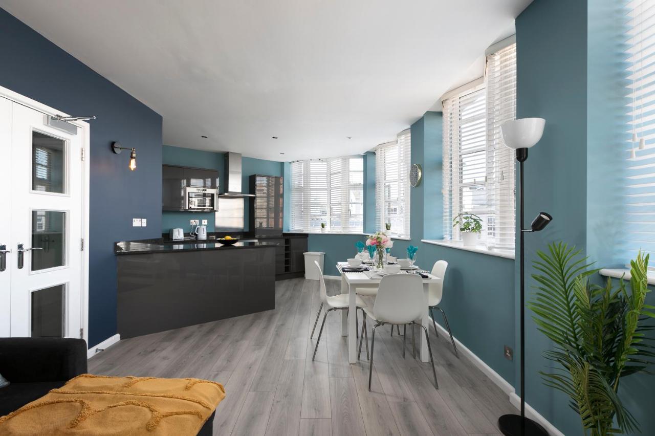Lovely Brighton Apartments Moments Away From Royal Pavilion エクステリア 写真