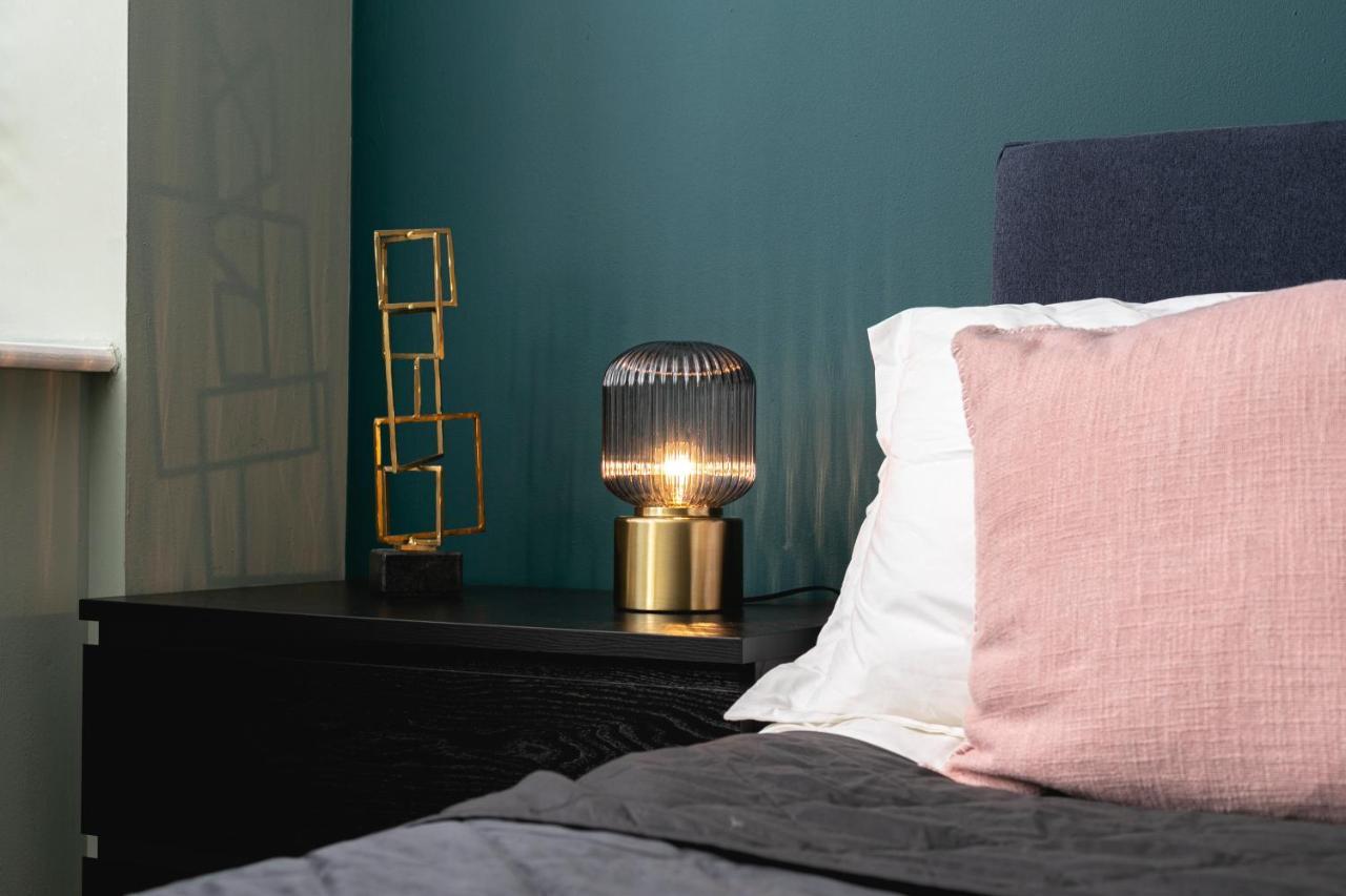 Lovely Brighton Apartments Moments Away From Royal Pavilion エクステリア 写真