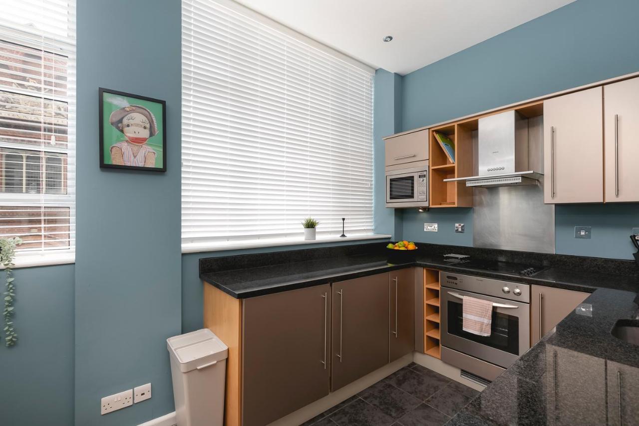 Lovely Brighton Apartments Moments Away From Royal Pavilion エクステリア 写真